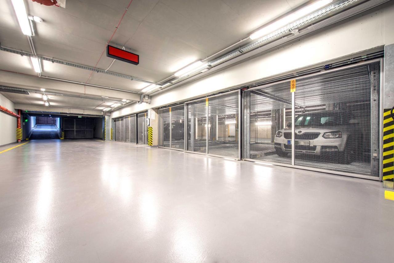 דירה Quiet & New Near Center With Garage
